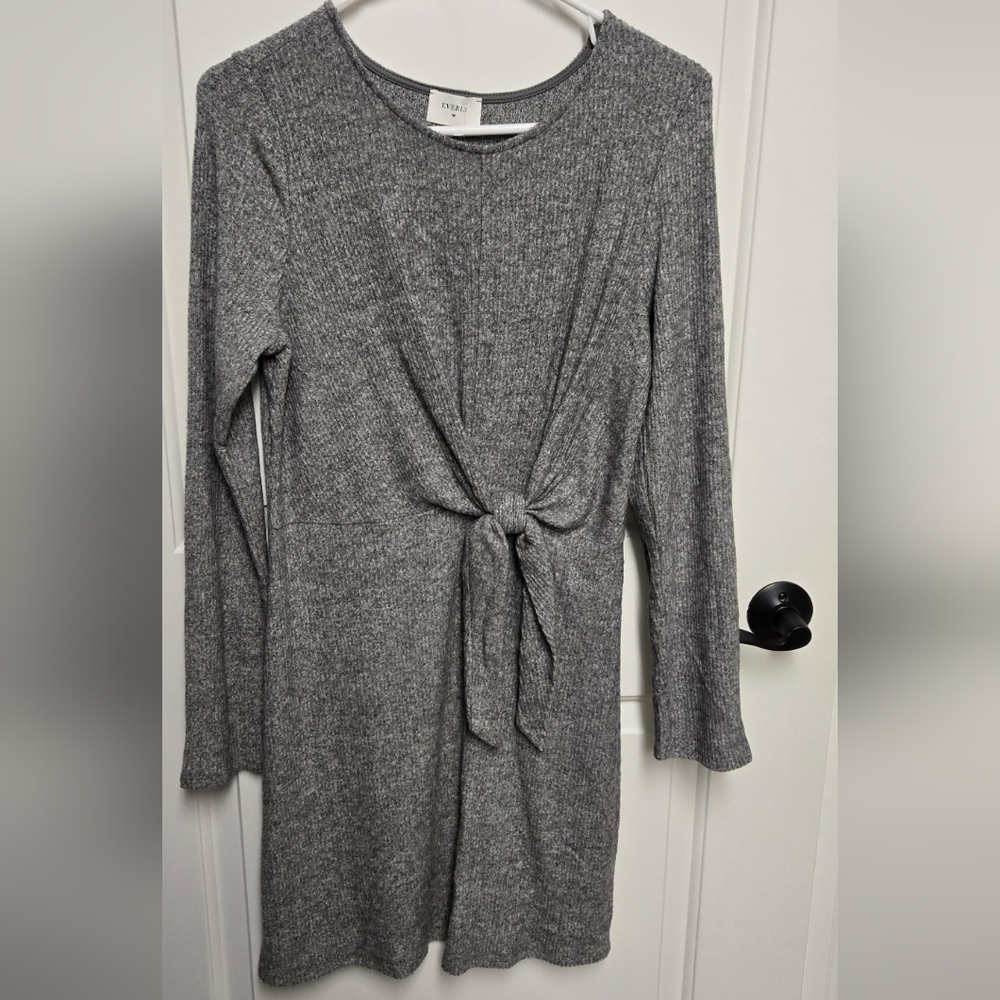 Women's Everly Gray Long Sleeve Knit Dress